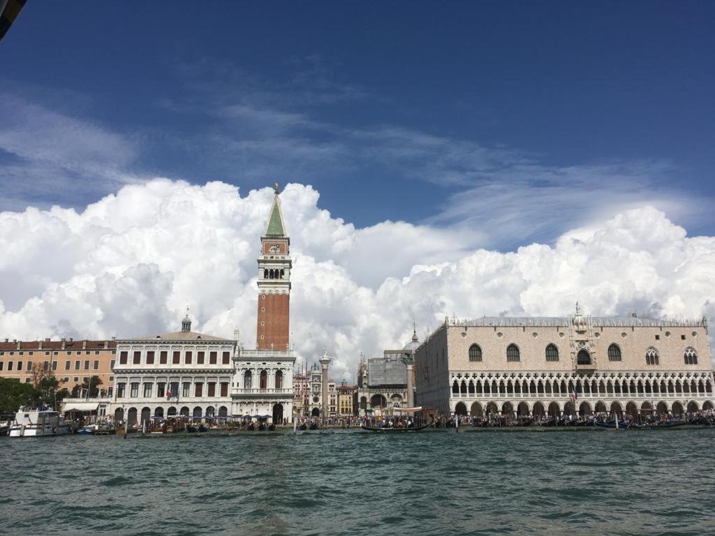 Апартаменты Venezia Ca' Sole Местре Экстерьер фото